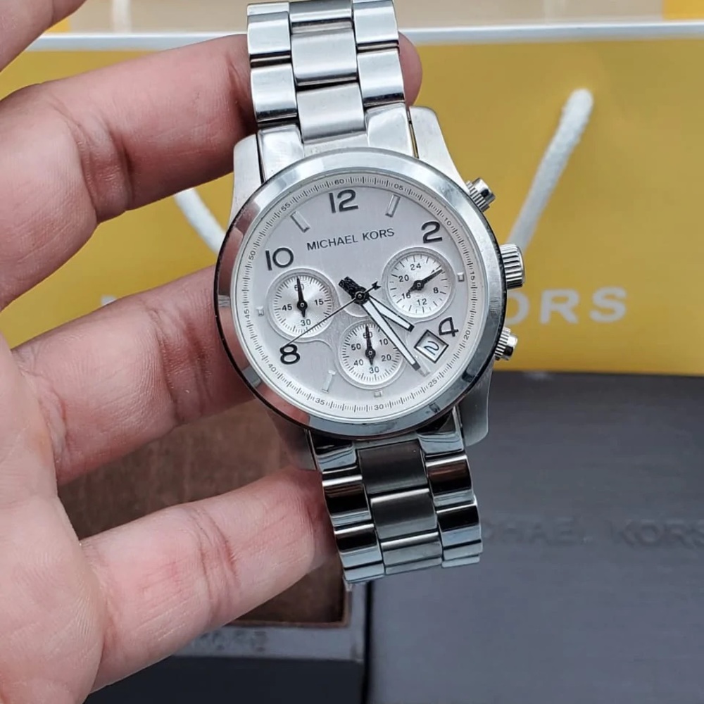 Michael Kors Watch (silver)